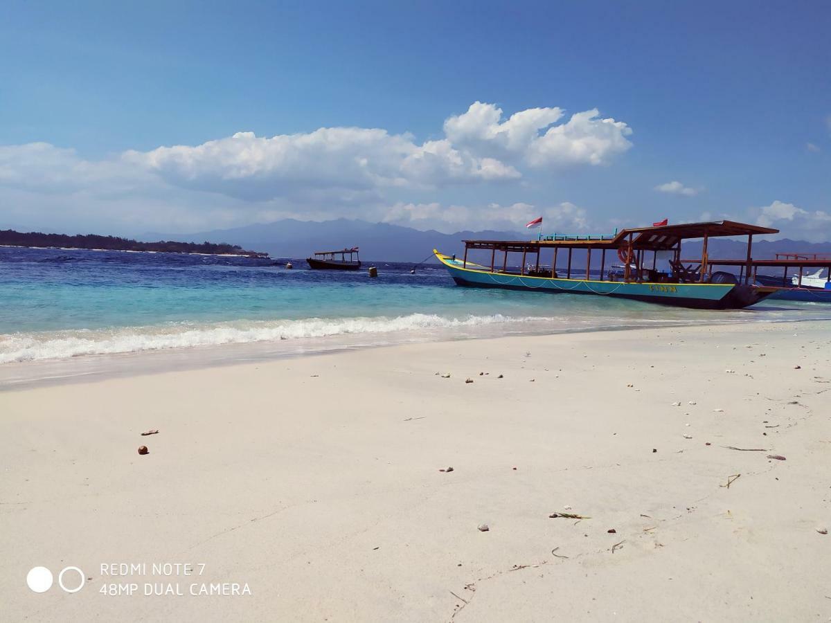 Kusuka Bungalow Lägenhet Gili Trawangan Exteriör bild