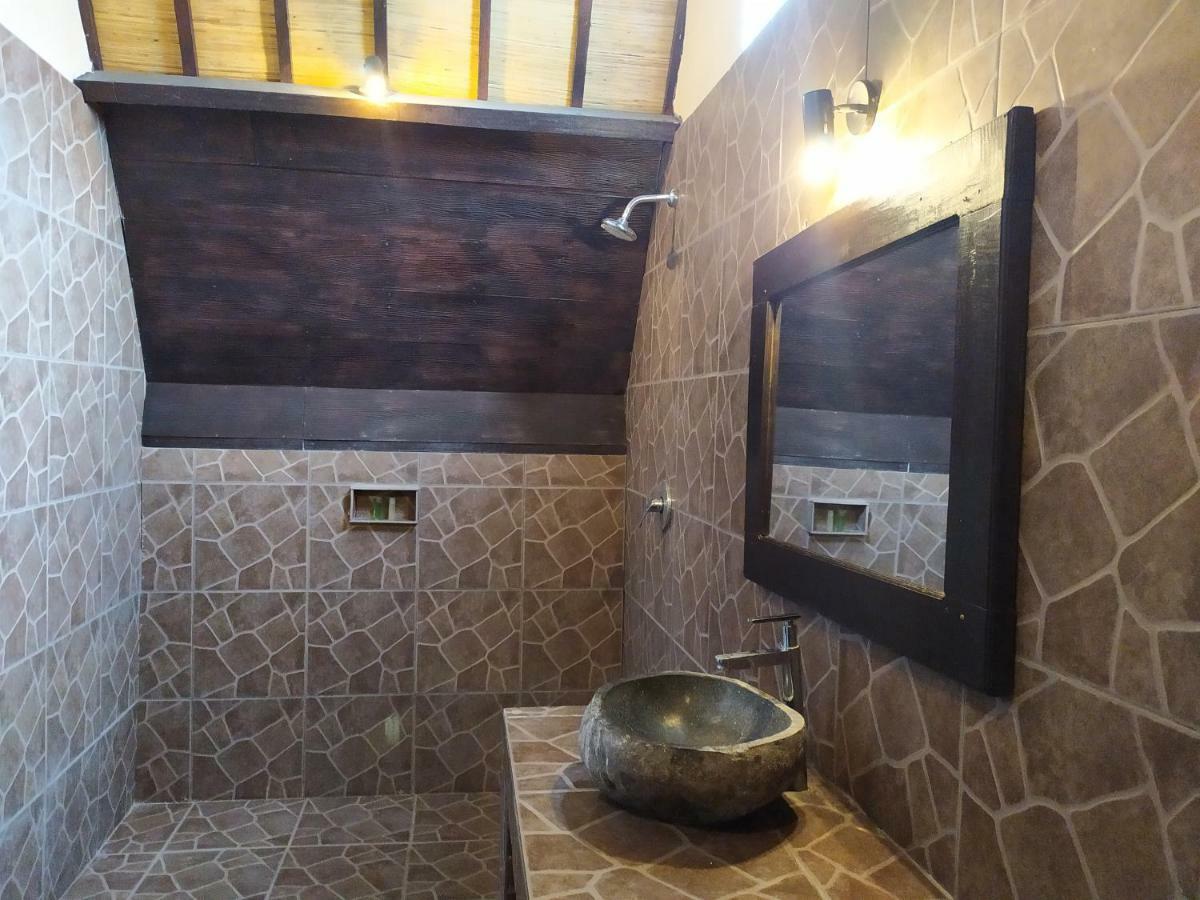 Kusuka Bungalow Gili Trawangan Exteriör bild