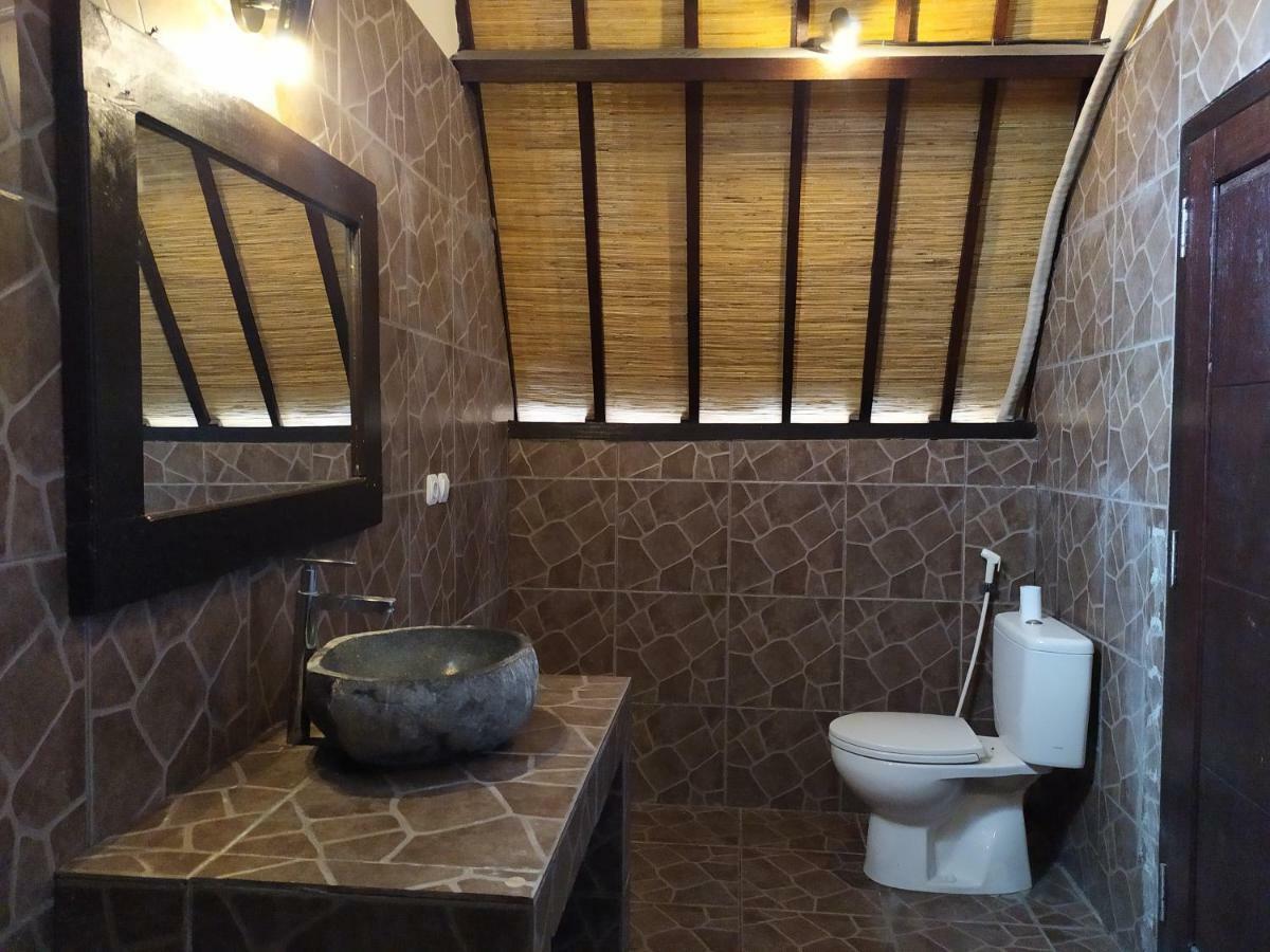 Kusuka Bungalow Gili Trawangan Exteriör bild